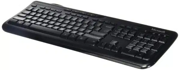 303 מקלדת Microsoft Wired Keyboard 600