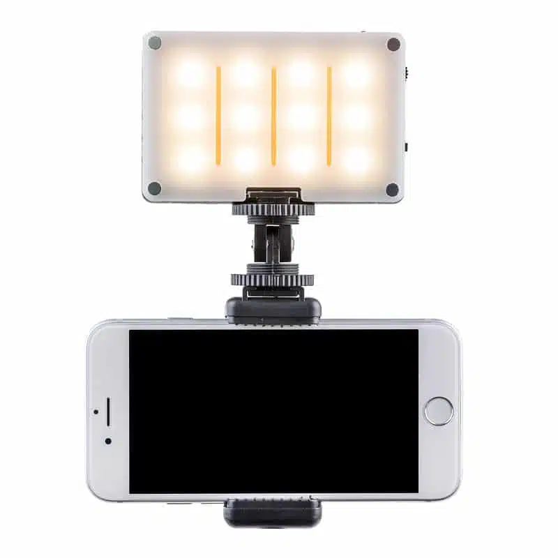 תאורה חכמה למצלמות ולסמארטפונים Pictar Smart Light - Smart Light 1 תאורה חכמה למצלמות ולסמארטפונים Pictar Smart Light - Smart Light