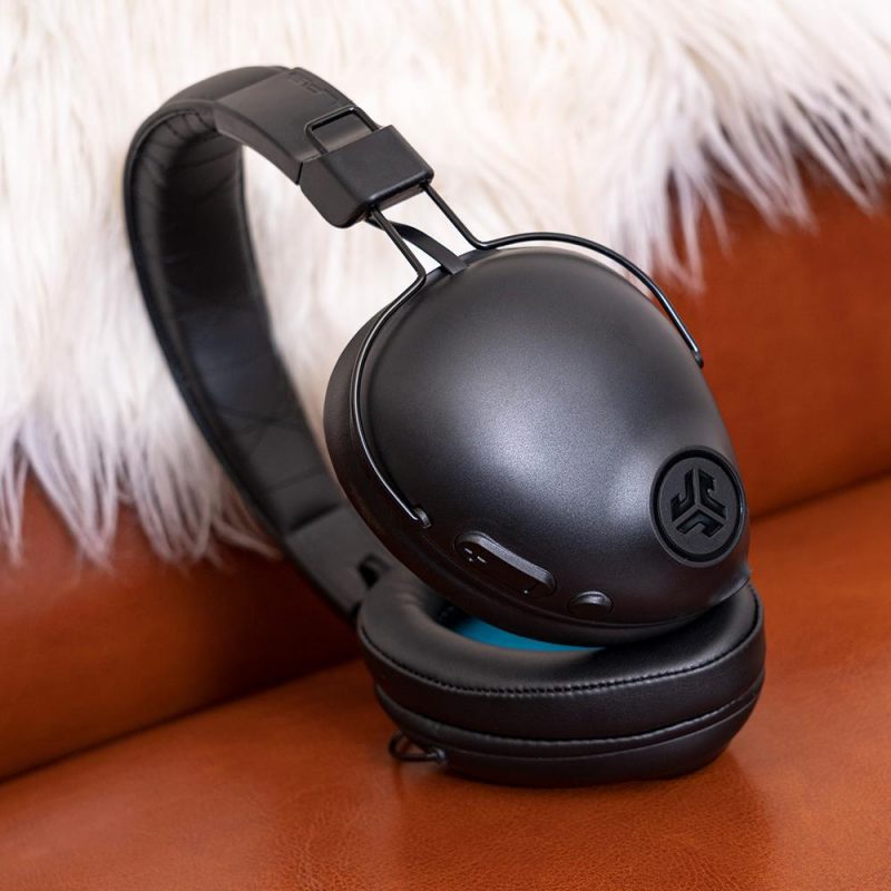 אוזניות Over-Ear אלחוטיות - Studio Pro Wireless Over - Ear 10 אוזניות Over-Ear אלחוטיות
