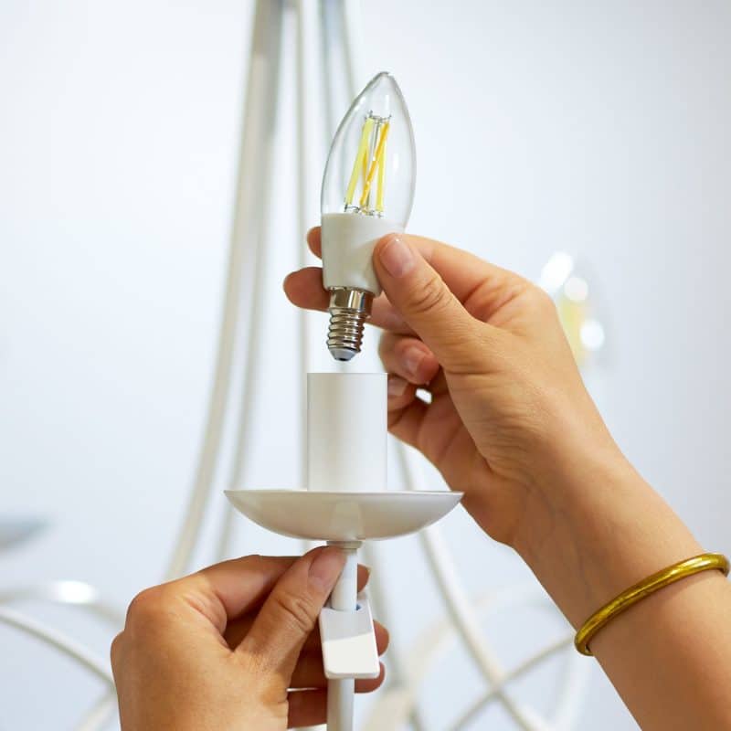 נורת נר LED חכמה 4.9W בגודל C35 - smart bulb 4.9W C35 E14 927 6 נורת נר LED חכמה 4.9W בגודל C35