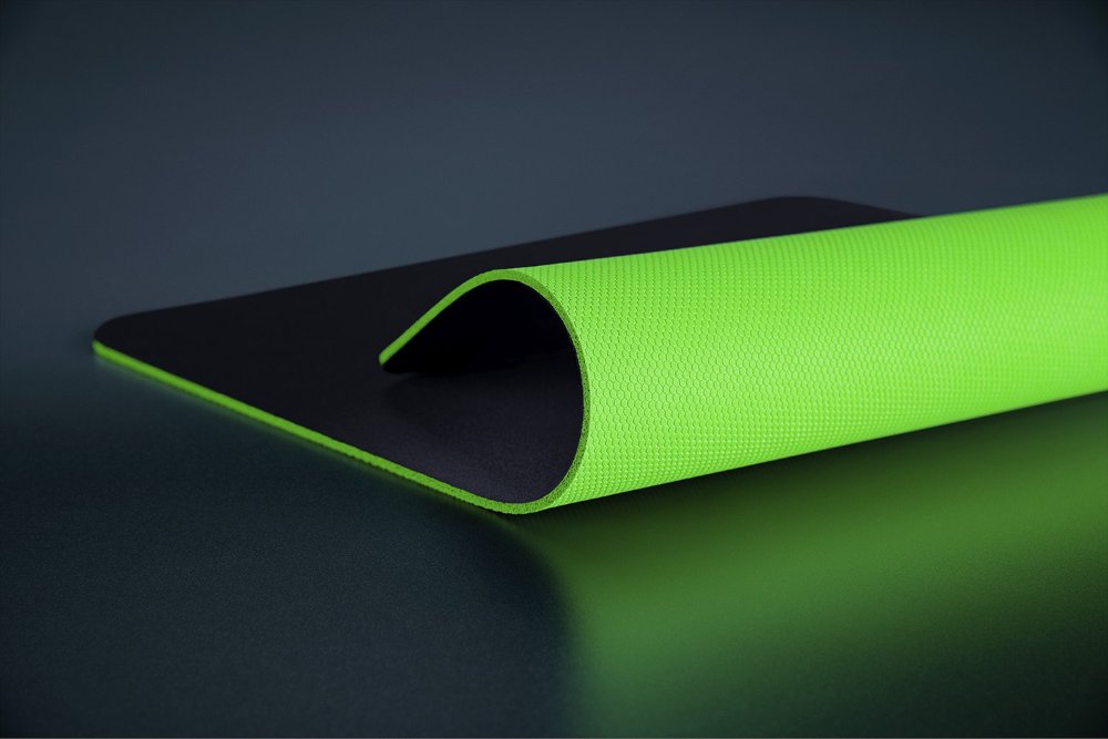 משטח לעכבר RAZER Gigantus V2 3XL 4mm Thickness 120CM x 55CM 5 משטח לעכבר RAZER Gigantus V2 3XL 4mm Thickness 120CM x 55CM – תמונה 5